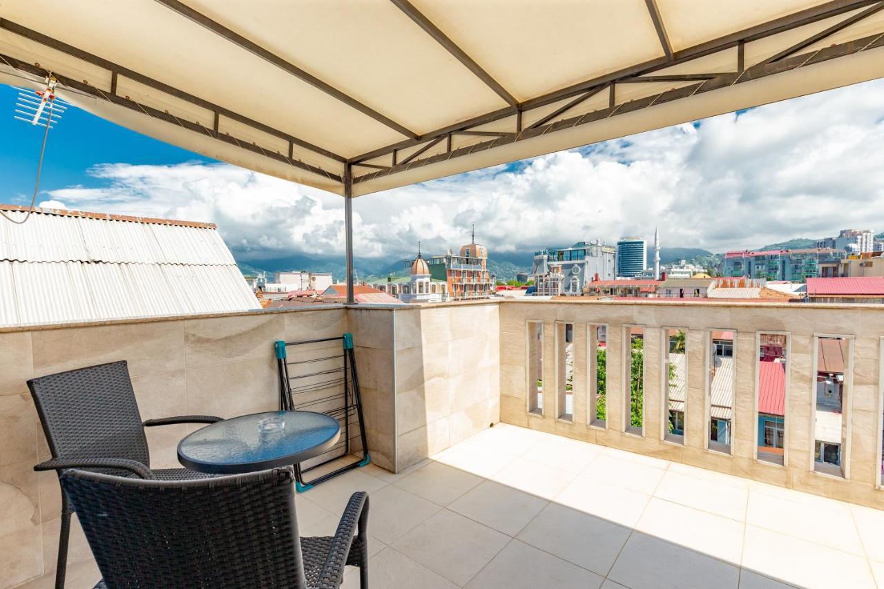 Hotel N16 Μπατούμι Εξωτερικό φωτογραφία