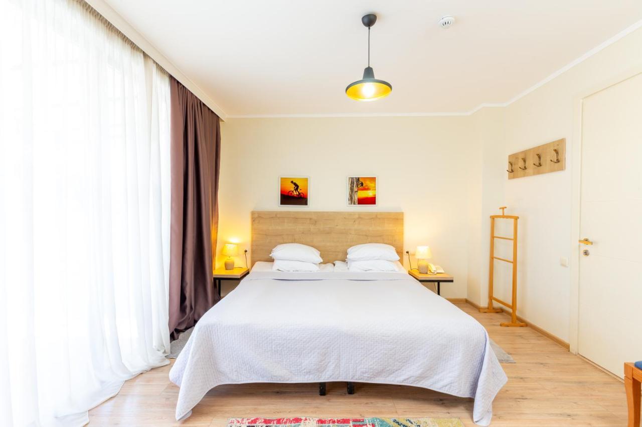 Hotel N16 Μπατούμι Εξωτερικό φωτογραφία