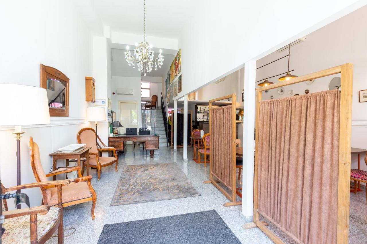 Hotel N16 Μπατούμι Εξωτερικό φωτογραφία