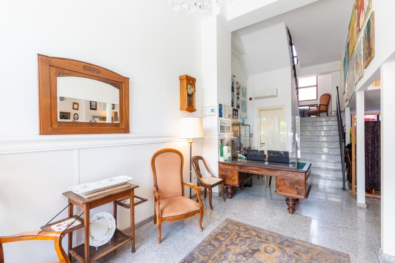 Hotel N16 Μπατούμι Εξωτερικό φωτογραφία