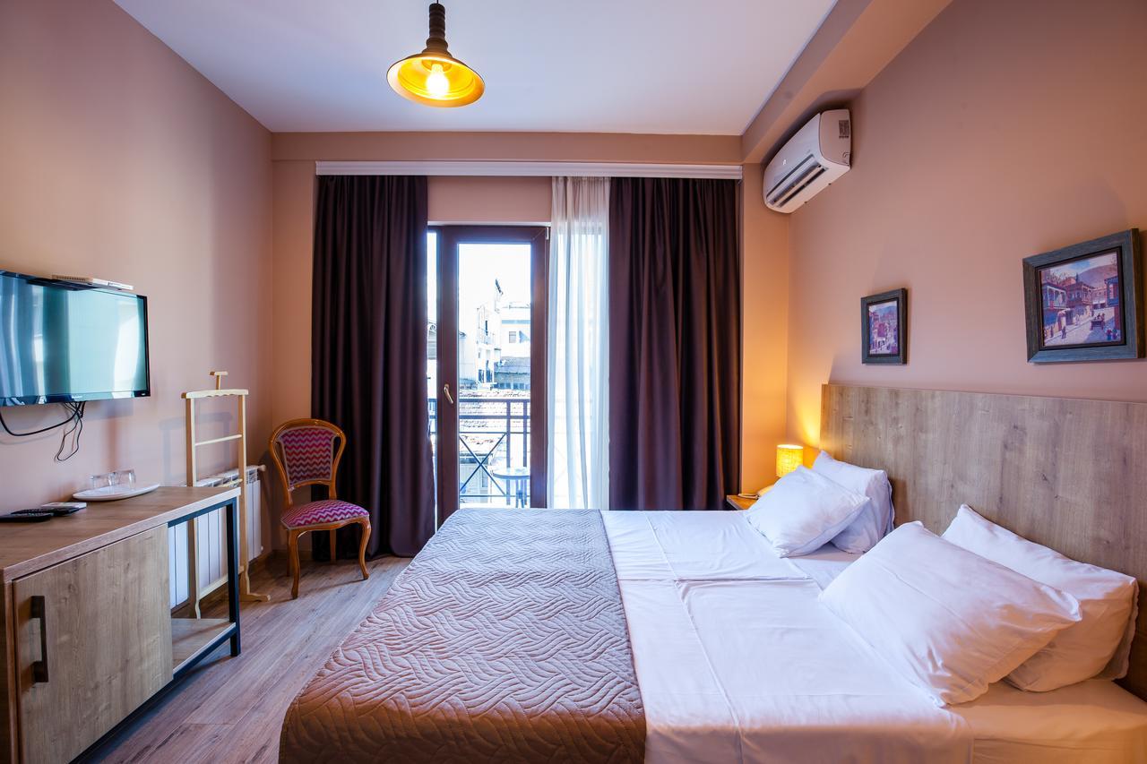 Hotel N16 Μπατούμι Εξωτερικό φωτογραφία